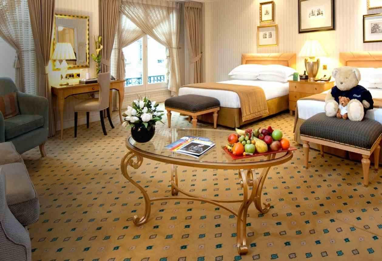 Hotel Commodore